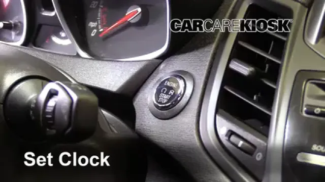 2016 Ford Fiesta ST 1.6L 4 Cyl. Turbo Reloj Fijar hora de reloj